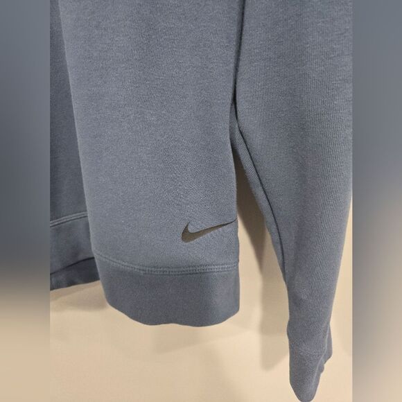 🐢 Nike Dri-Fit Navy Blue Versa Long Sleeve Open Back Sweatshirt Medium M - Picture 9 of 11